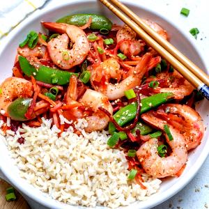 1 meal kit (265 g) Chili Garlic Shrimp Stir Fry