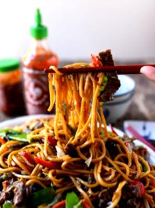 1 Meal Mandarin Beef Lo Mein Entree