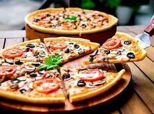 1 Medium (13" Dia) Thin Crust Cheese Pizza with Vegetables