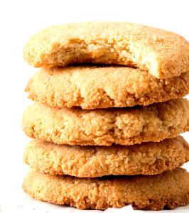 1 Medium (2" Dia) Almond Cookie