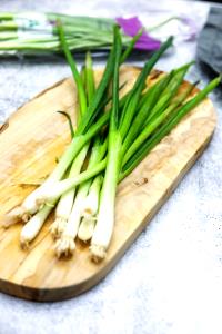 1 Medium (4-1/8" Long) Cooked Young Green Onion