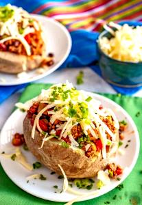 1 Medium Baked Potato Stuffed with Chili (Peel Not Eaten)