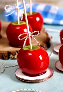 1 Medium Candied Apple