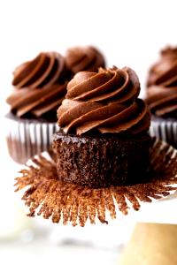 1 Medium Chocolate Cupcake