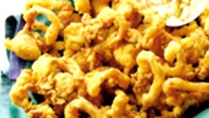 1 Medium Fried Battered Clams