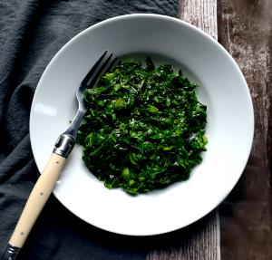 1 Medium Leaf Cooked Green Cabbage (Fat Added in Cooking)