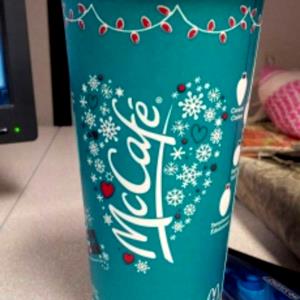 1 Medium Mocha, Fat Free Milk (Medium)