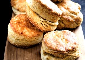 1 Medium Plain or Buttermilk Biscuits (Commercial)