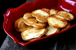 1 Medium Slice Toasted Cuban Bread