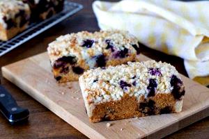 1 mini loaf (71 g) Blueberry Streusel Mini Loaf