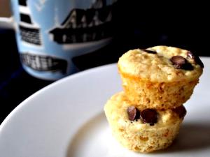 1 Miniature Oatmeal Muffin