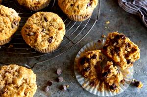1 muffin (113 g) Banana Chocolate Chip Muffins