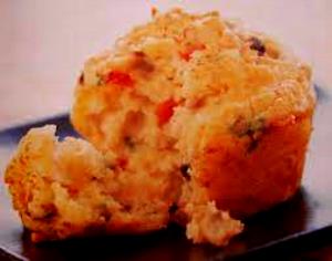 1 muffin (136 g) Mushroom, Gorgonzola and Red Pepper Muffin