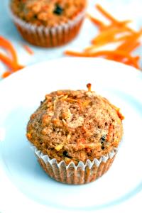 1 muffin (175 g) Carrot Raisin Nut Muffin