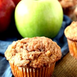 1 muffin (181.5 g) Mammoth Apple Cinnamon Muffin