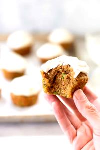 1 muffin (2 oz) Zucchini Muffin