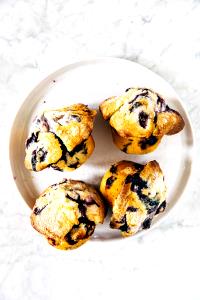 1 muffin (28 g) Mammoth Mini Blueberry Muffin