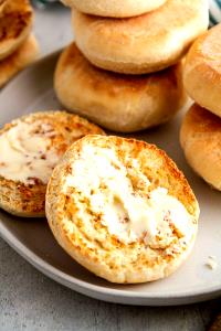 1 muffin (56 g) English Muffins