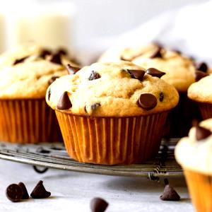 1 muffin (65 g) Chocolate Chip Toffee Pecan