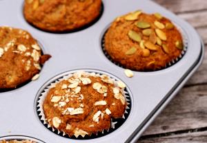 1 muffin (68 g) Banana Whole Grain Muffin