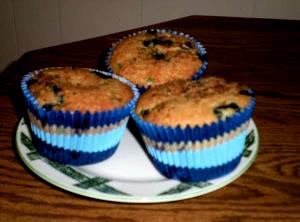 1 muffin Mammoth Blueberry Muffin