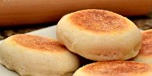 1 muffin Old-Fashioned White English Muffin