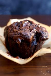 1 muffin Triple Chocolate Muffin