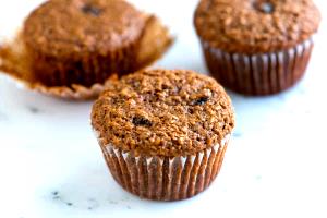 1 Muffin Wheat Bran English Muffin with Raisins