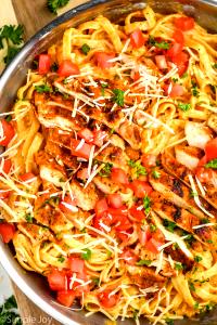 1 order Cajun Chicken Linguine Alfredo