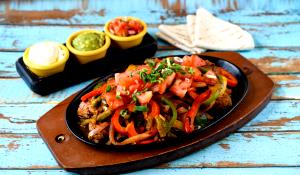 1 Order Cool Amigo Fajitas - Beef