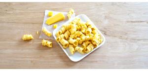 1 oz (28 g) Aged Cheddar Lentil Loops