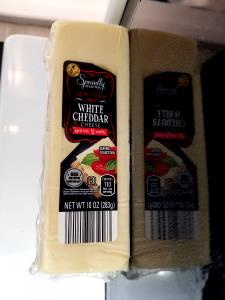 1 oz (28 g) New York Aged White Cheddar Cheese