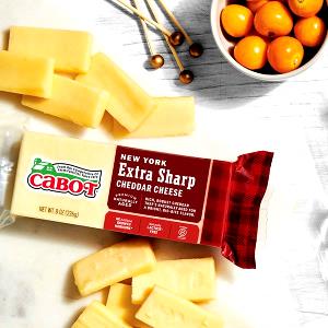 1 oz (28 g) New York Sharp Cheddar Cheese