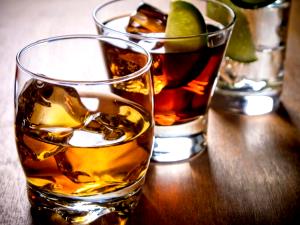 1 Oz Alcoholic Beverage (90 Proof, Gin Rum Vodka Whiskey)