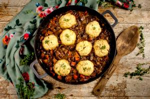 1 Oz Beef, Dumplings and Vegetables in Gravy (Mixture)