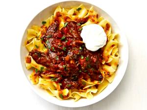 1 Oz Beef Goulash with Noodles
