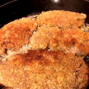 1 Oz Boneless Breaded or Floured Venison/Deer Steak