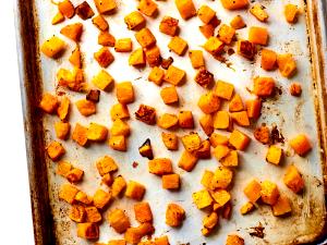 1 Oz Butternut Winter Squash (Without Salt, Frozen, Cooked, Boiled)
