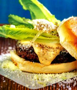 1 Oz Cheeseburger with Mayonnaise or Salad Dressing on Bun