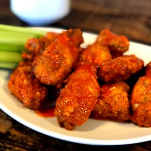 1 Oz Chicken Wing with Hot Pepper Sauce