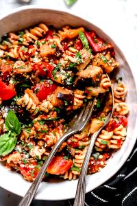 1 Oz Cooked Eggplant in Tomato Sauce (Fat Not Added in Cooking)