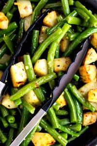 1 Oz Cooked Green Beans and Potatoes (Fat Added in Cooking)