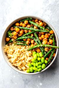 1 Oz Cooked Green String Beans with Chickpeas (Fat Not Added in Cooking)