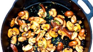1 Oz Cooked Mushrooms (from Fresh, Fat Added in Cooking)