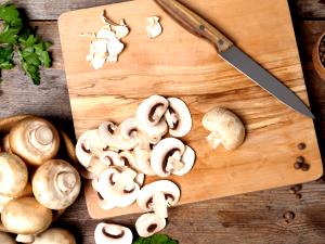 1 Oz Cooked Mushrooms (from Fresh)