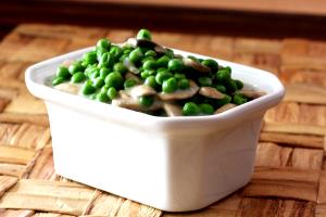 1 Oz Cooked Peas with Mushroom Sauce