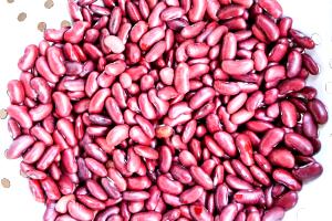 1 Oz Dry, Yield After Cooking Cooked Dry Red Kidney Beans (Fat Not Added in Cooking)