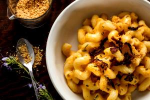 1 Oz, Dry, Yields Macaroni (Fat Not Added in Cooking)