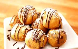 1 Oz Fried Cookie Pastry