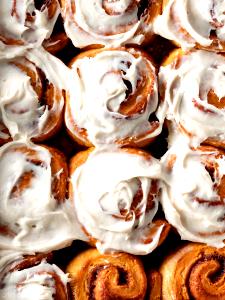 1 Oz Frosted Sweet Roll with Nuts